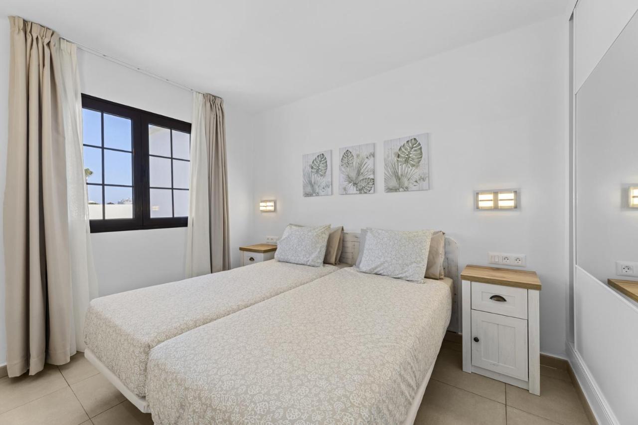 Ferienwohnung Casahost Bastian Boutique I Seaview Costa Teguise Exterior foto