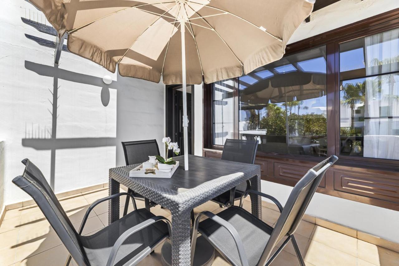 Ferienwohnung Casahost Bastian Boutique I Seaview Costa Teguise Exterior foto